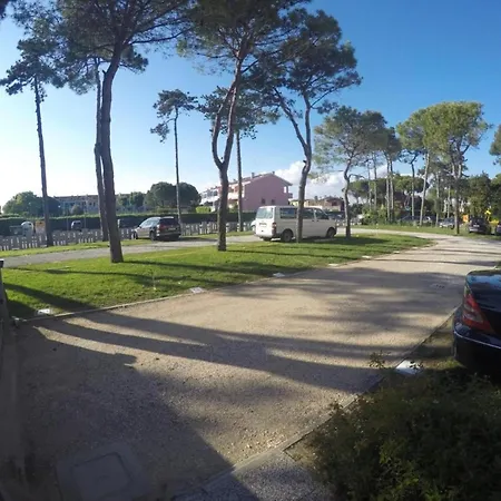 Lejlighed Flat With Sea View Balcony In Caorle