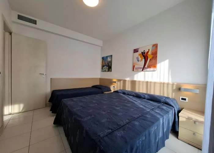 Flat With Sea View Balcony In Appartement Caorle