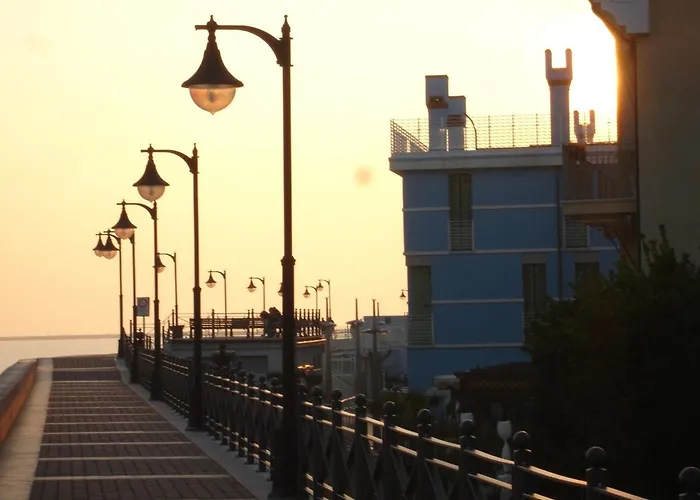 Flat With Sea View Balcony In
