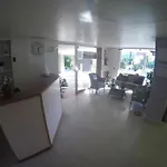 Flat With Sea View Balcony In 公寓 *