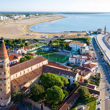 Apartment Flat With Sea View Balcony In Caorle