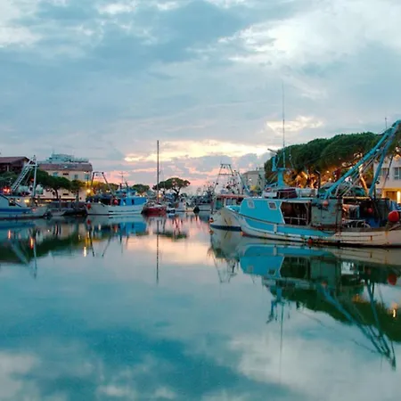 Flat With Sea View Balcony In *